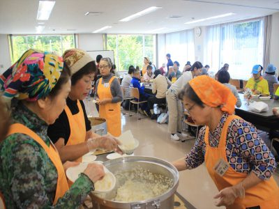 地域のお母さんたちによる福まち食堂