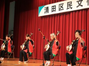 三味線の演奏