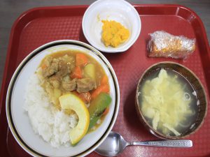 これが初日の食事です