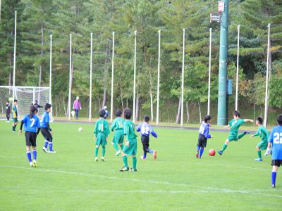 サッカー少年たちも元気！